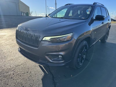 2023 Jeep Cherokee Altitude Lux