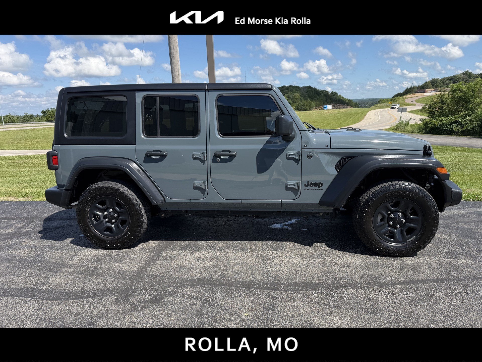 2024 Jeep Wrangler Sport