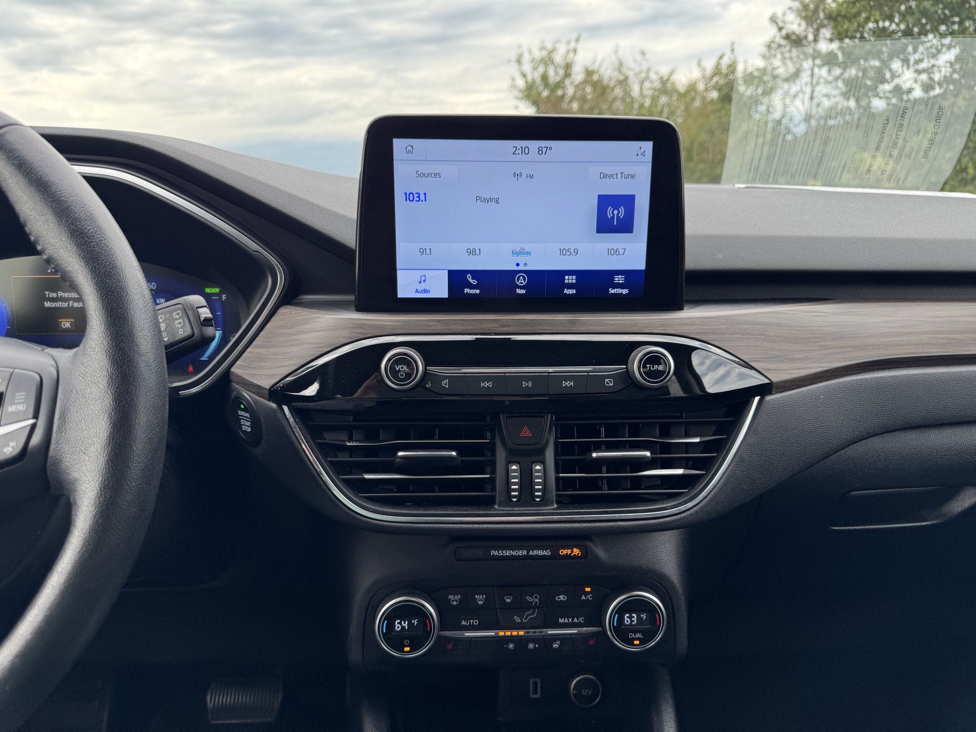 2020 Ford Escape Titanium Hybrid