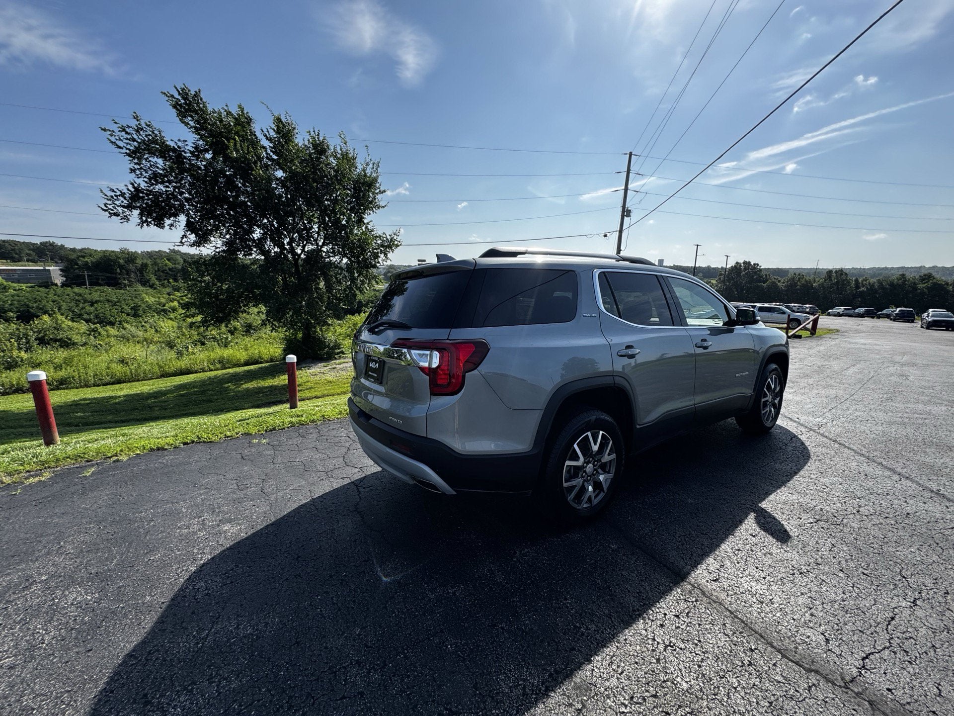 2023 GMC Acadia SLE