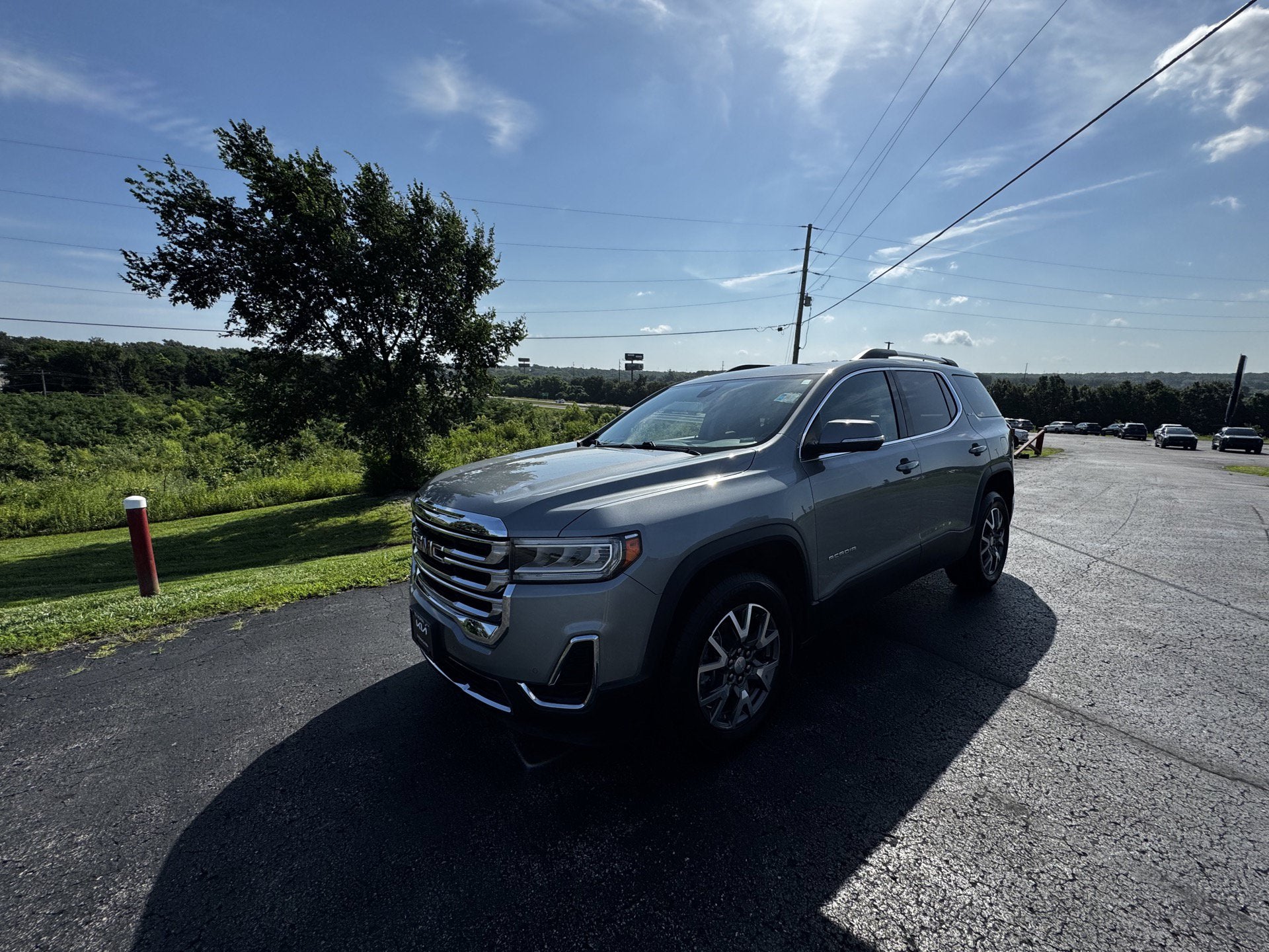 2023 GMC Acadia SLE