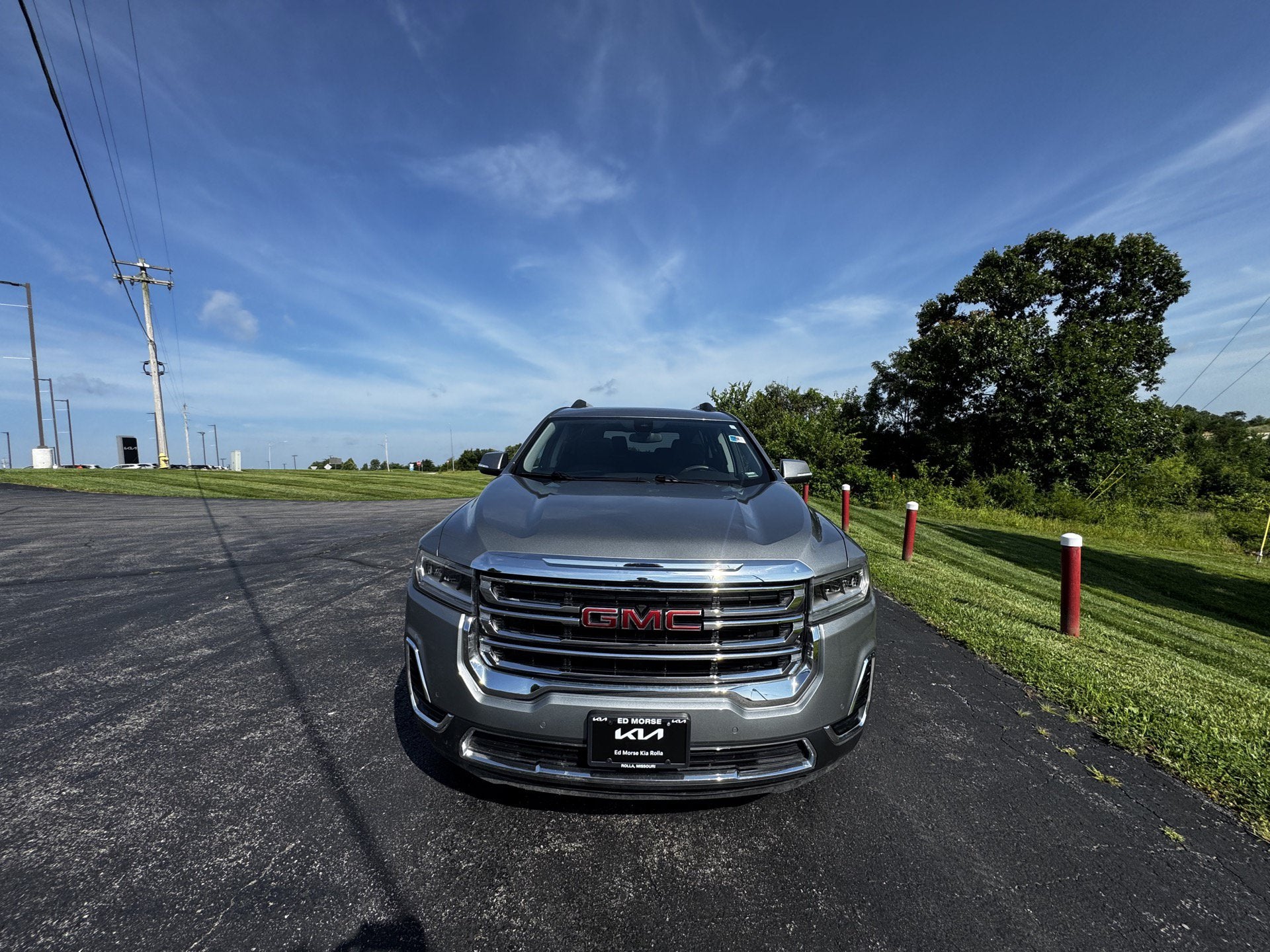 2023 GMC Acadia SLE
