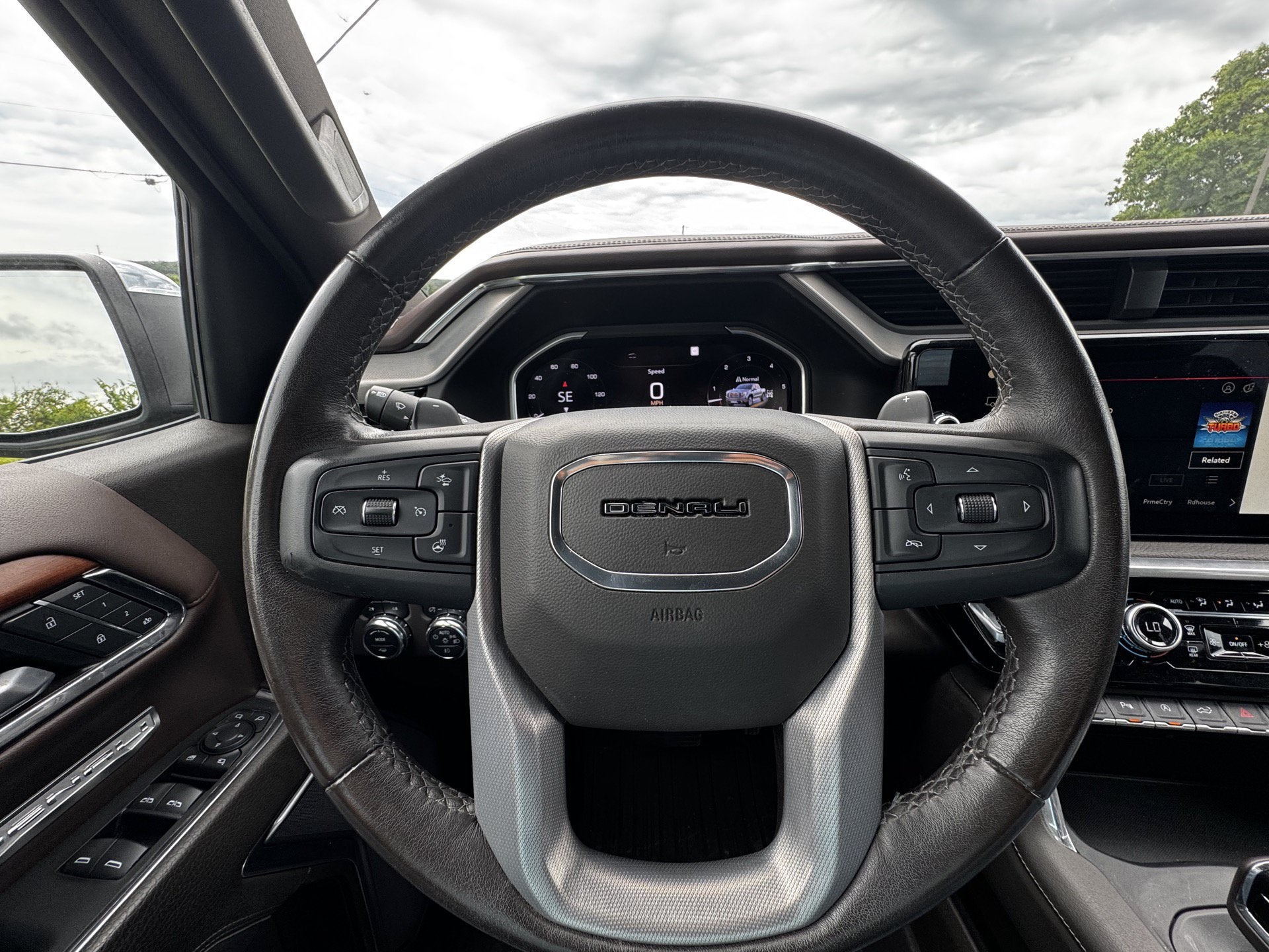 2023 GMC Sierra 1500 Denali