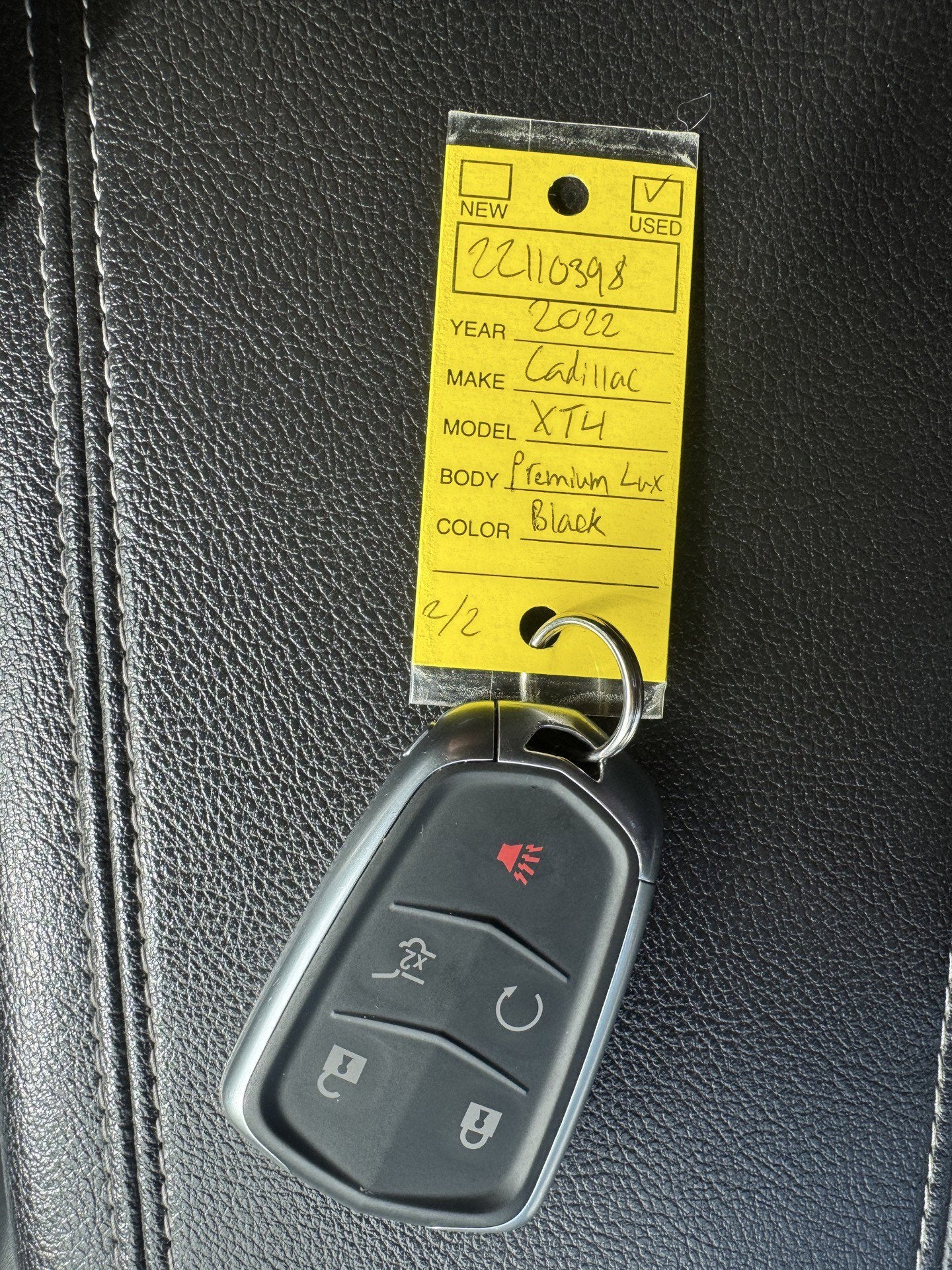 2022 Cadillac XT4 AWD Premium Luxury