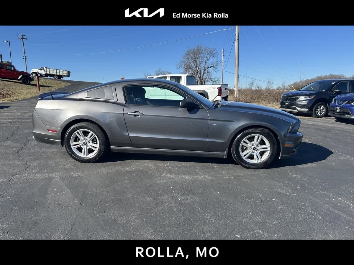 2014 Ford Mustang V6
