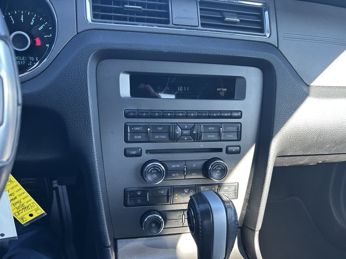 2014 Ford Mustang V6