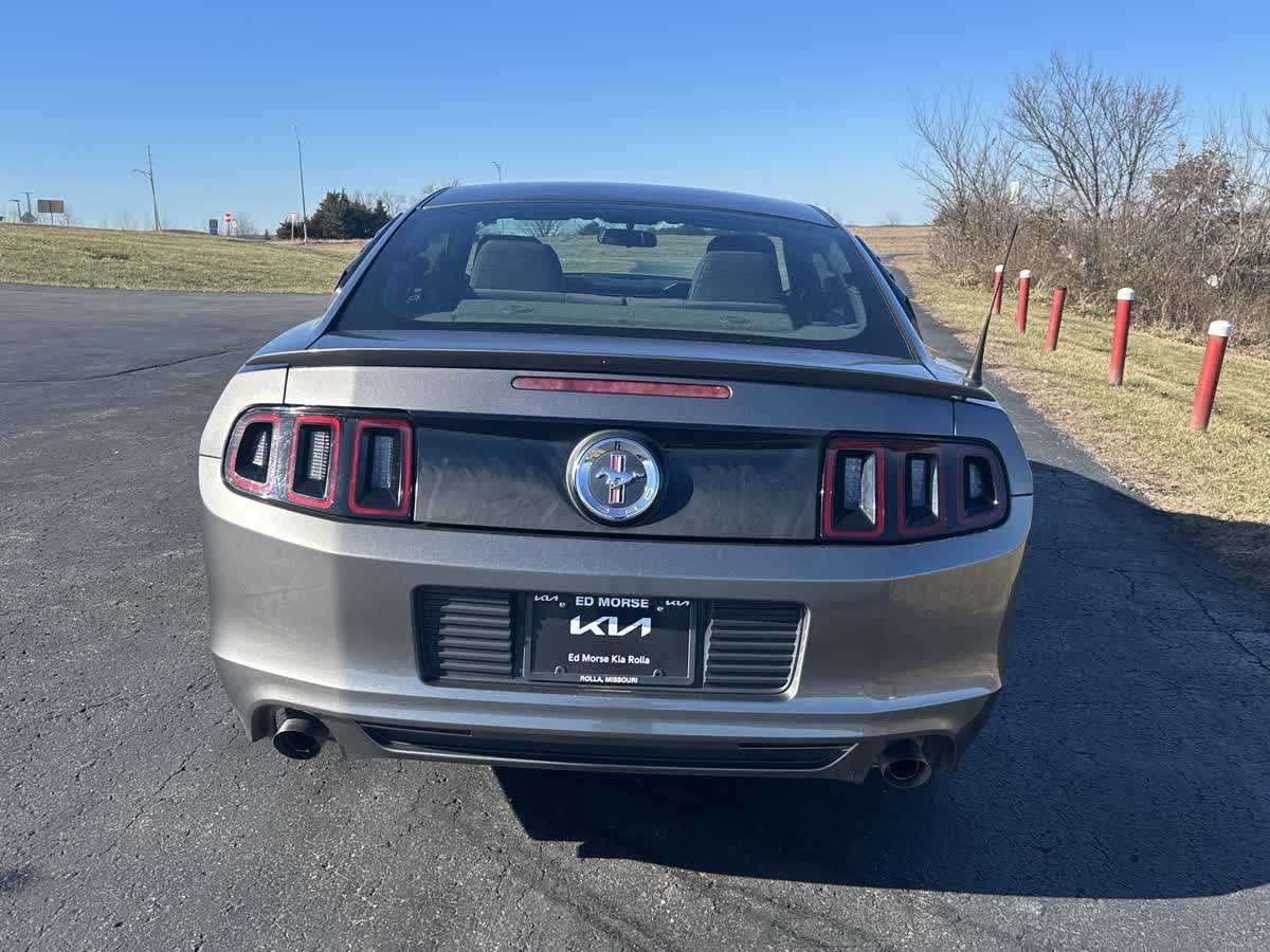 2014 Ford Mustang V6
