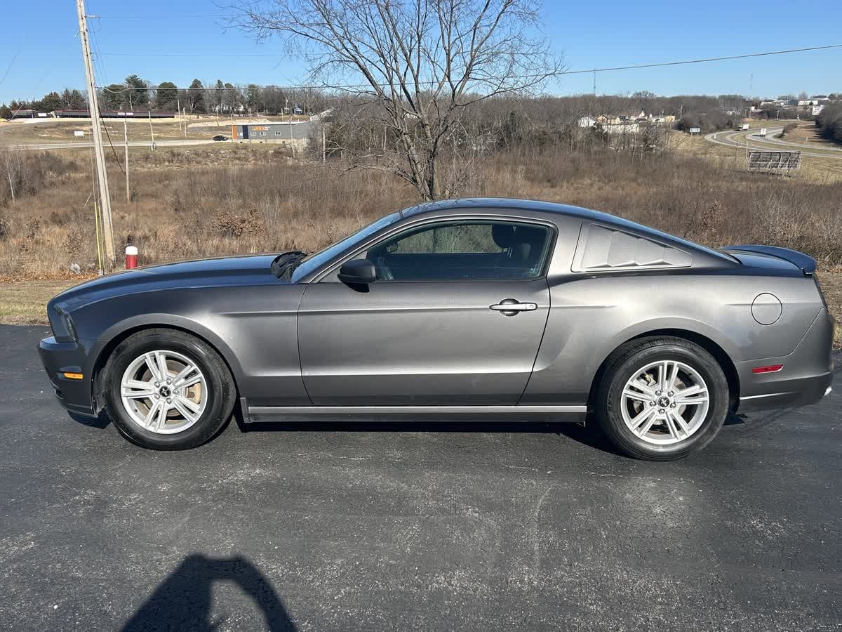 2014 Ford Mustang V6