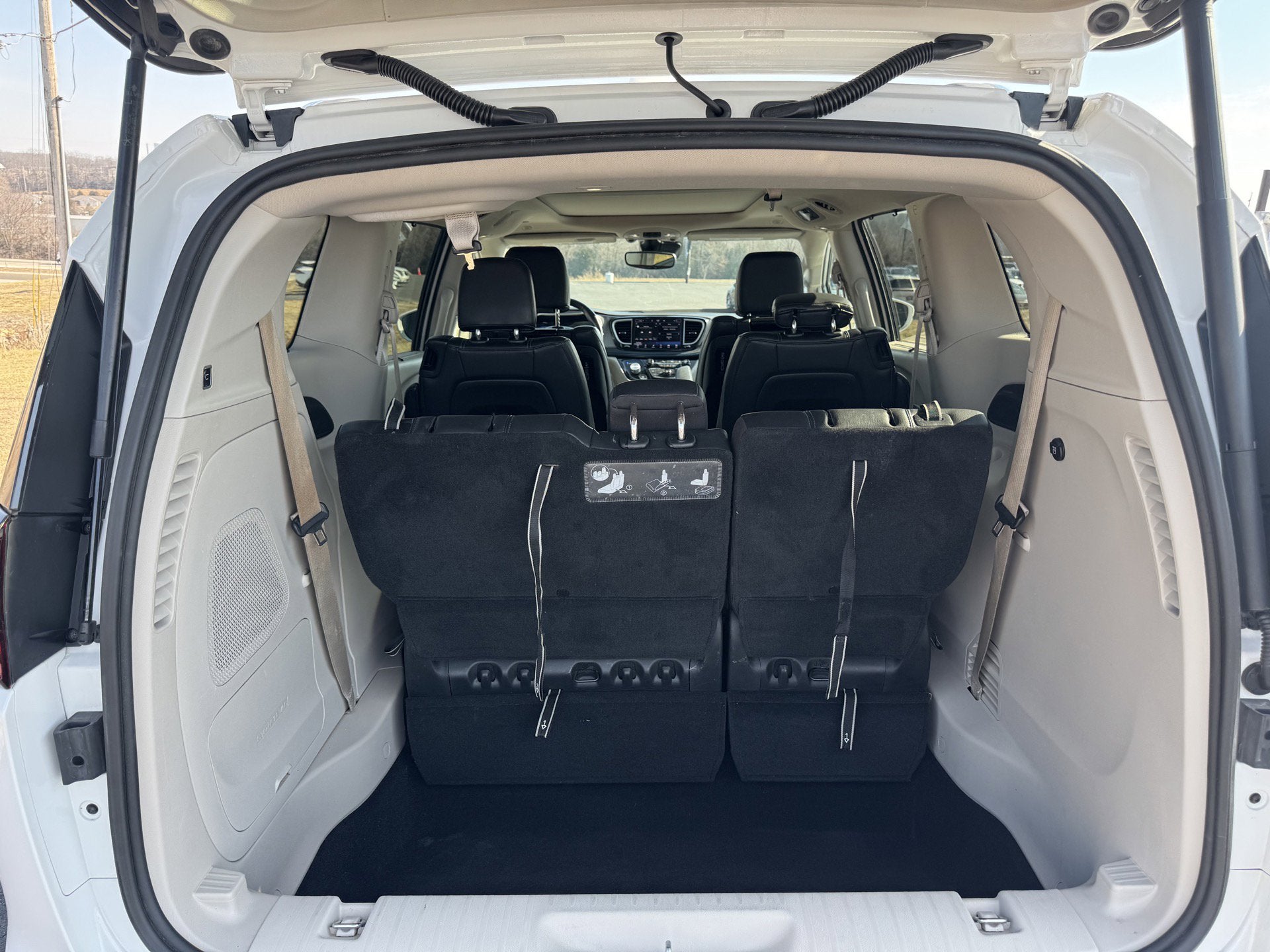 2021 Chrysler Pacifica Touring L