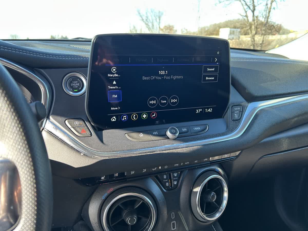 2025 Chevrolet Blazer LT