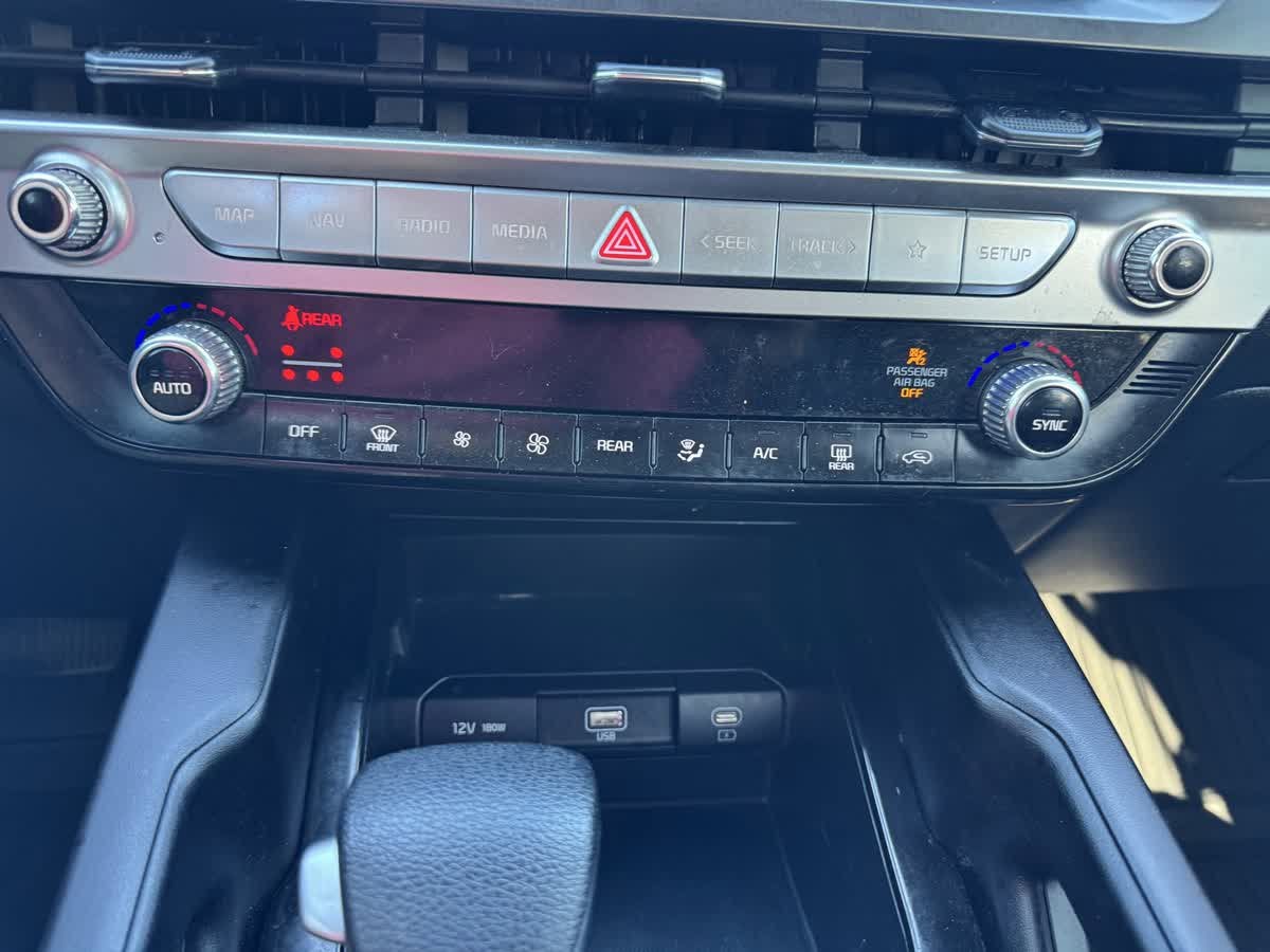 2024 Kia Telluride LX