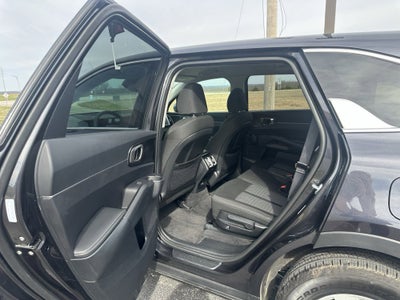 2025 Kia Sorento LX