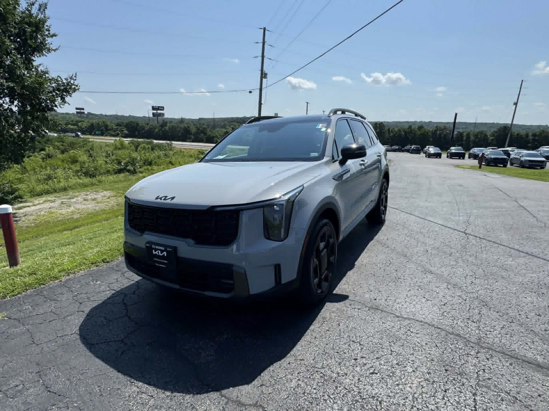 2025 Kia Sorento X-Line EX