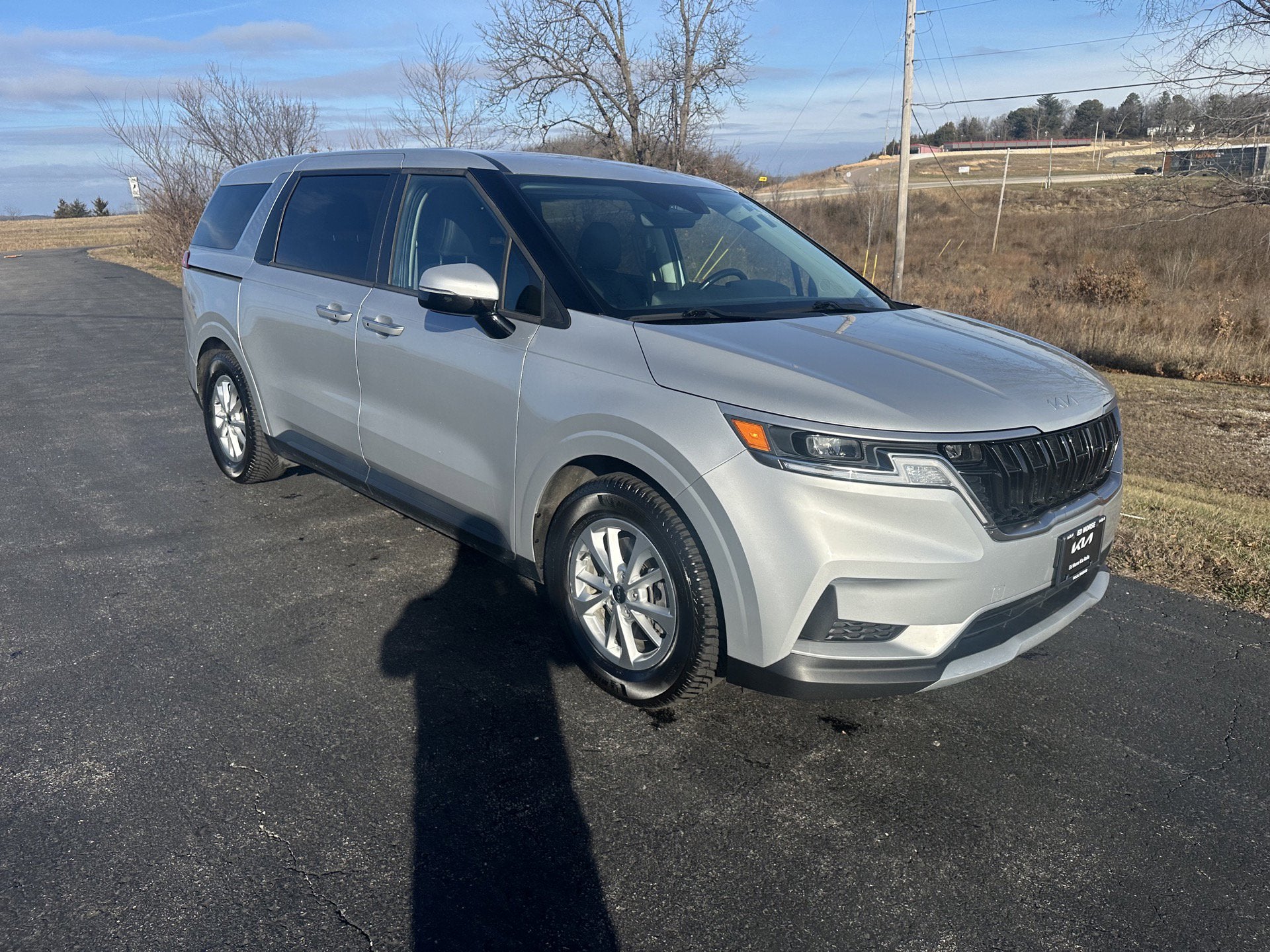 2023 Kia Carnival LX