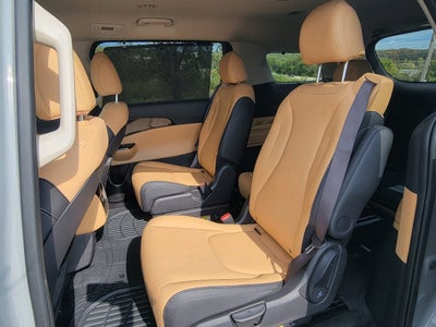 2024 Kia Carnival EX