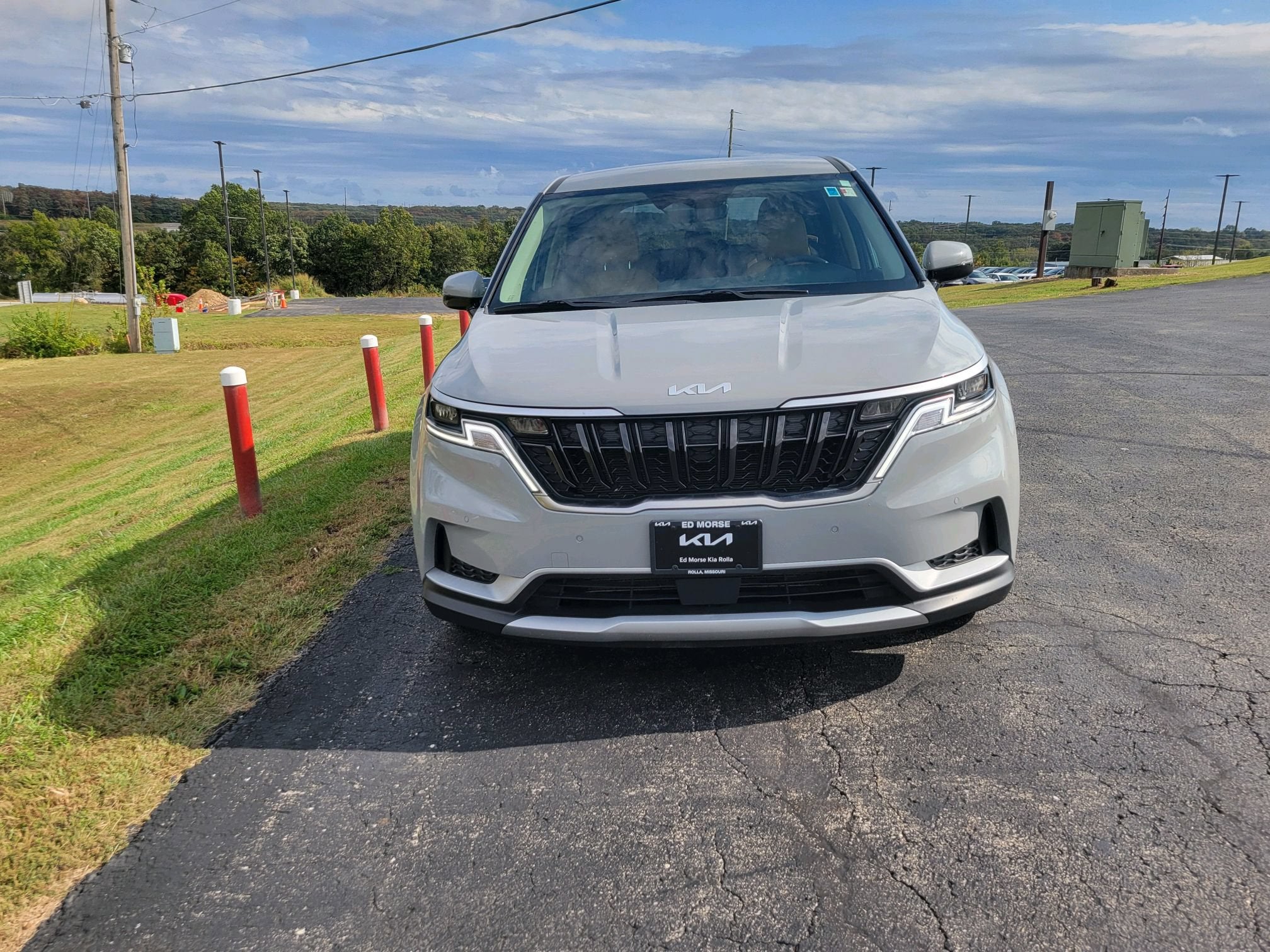 2024 Kia Carnival EX