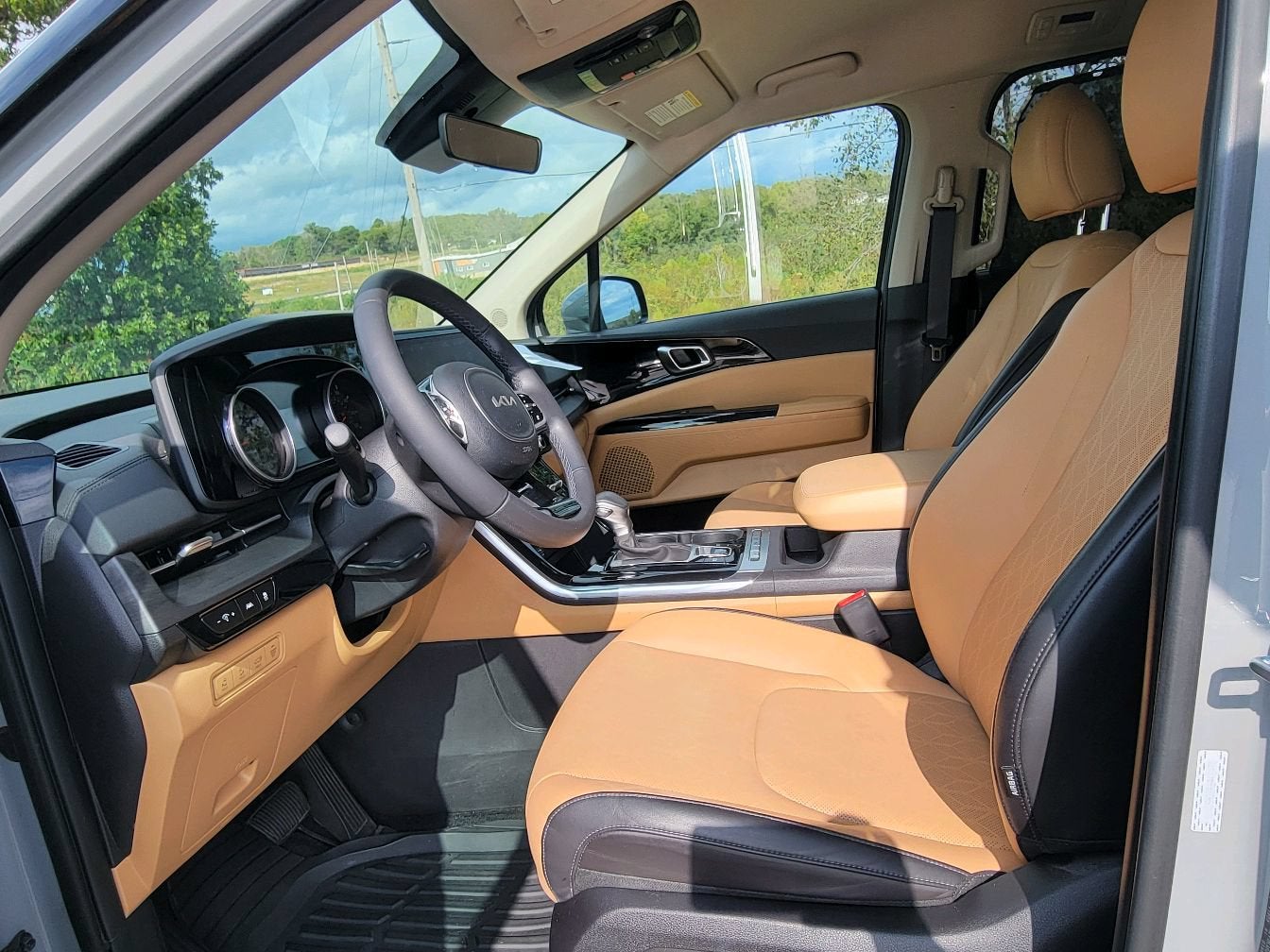 2024 Kia Carnival EX