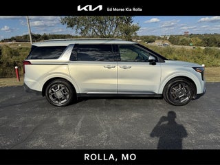 2025 Kia Carnival SX