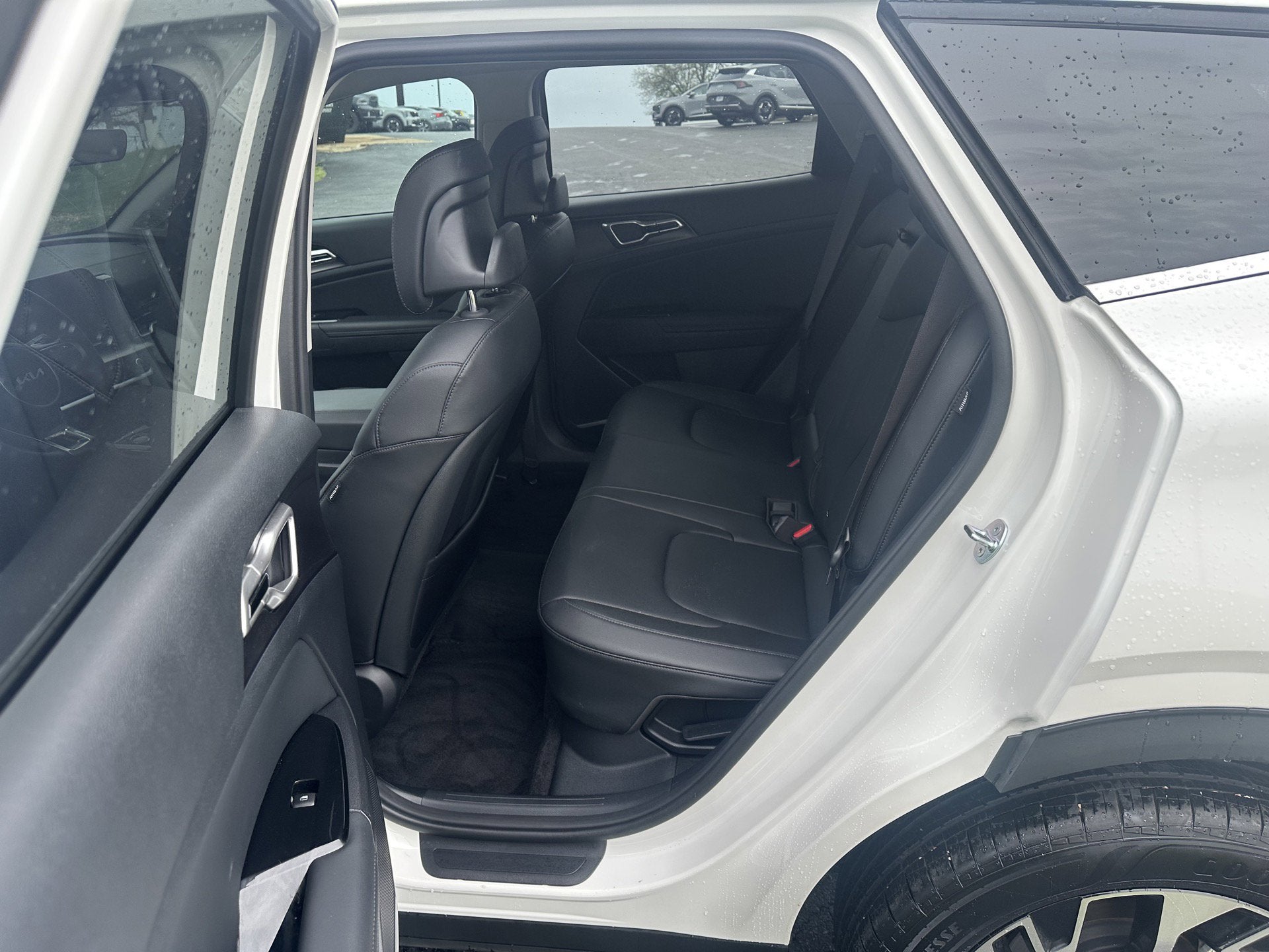 2025 Kia Sportage Hybrid EX