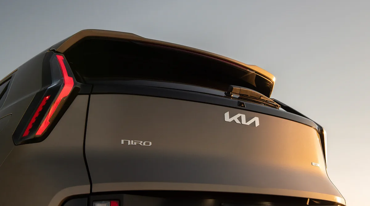 2027 Niro HEV