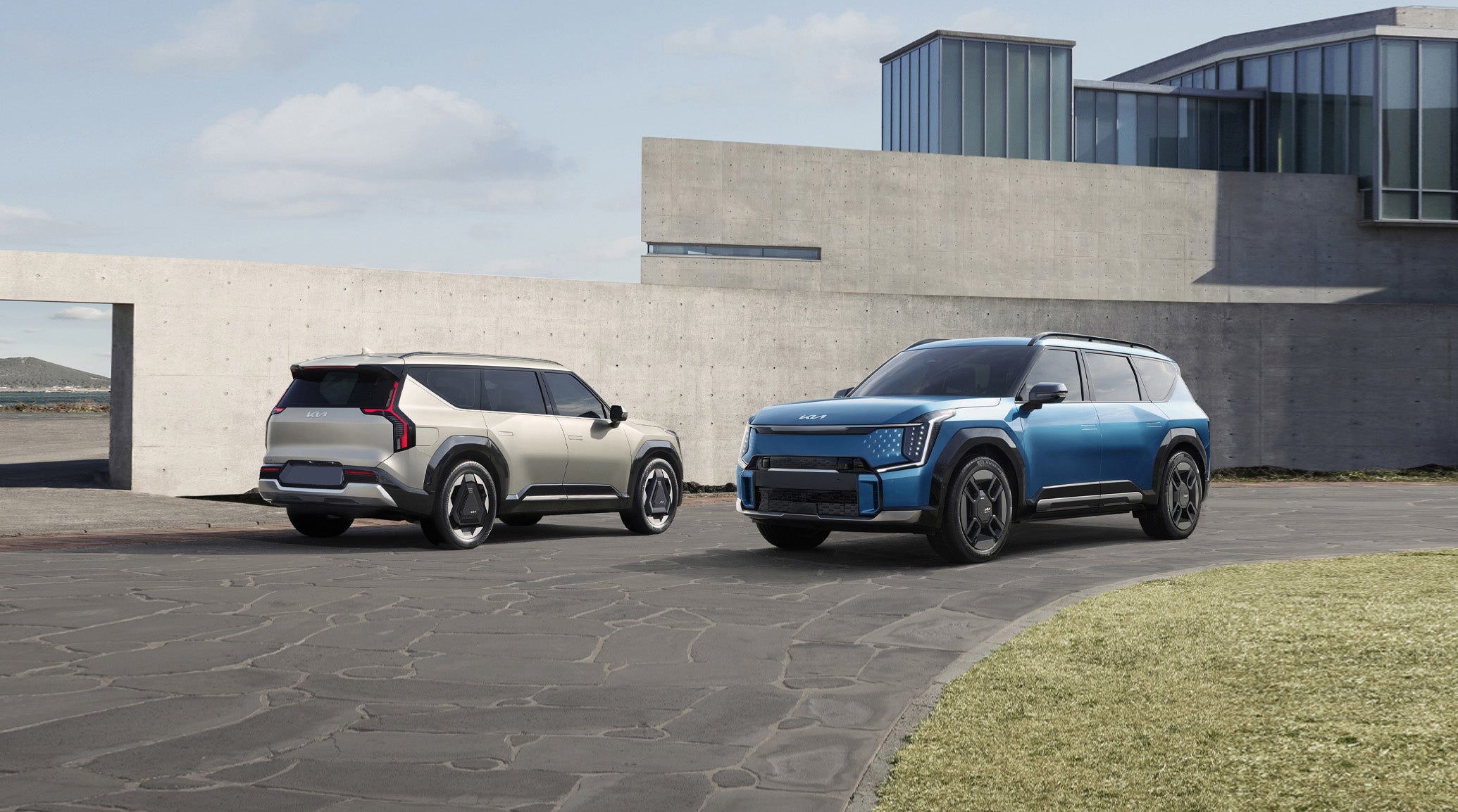 Kia models - front and back look